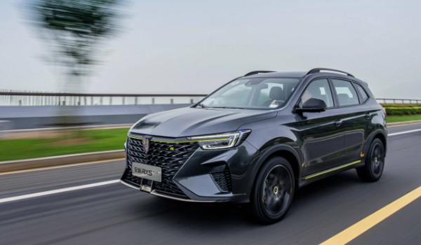 上汽榮威rx5 plus報(bào)價(jià) 新車售價(jià)11萬一臺(tái)(第七年保值率39%)