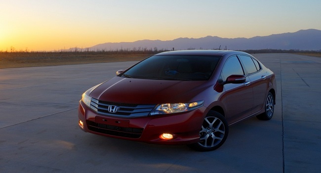 本田鋒范1.5自動(dòng)擋多少錢，非常值得推薦的高性價(jià)比車型