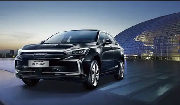 北京汽車全部車型，全系共有13款車型