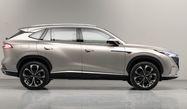 榮威rx5油電混合價(jià)格 2023款榮威rx5新車(chē)售價(jià)11萬(wàn)