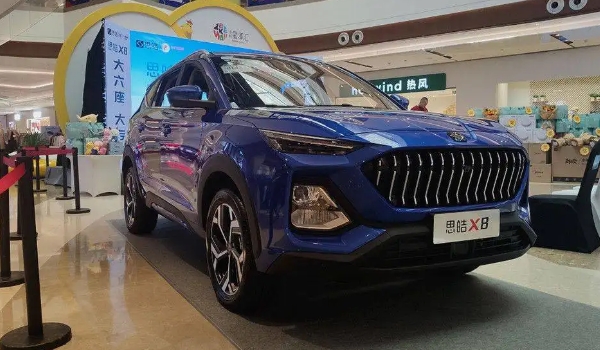 思皓x8百公里油耗多少，綜合百公里油耗8.1L