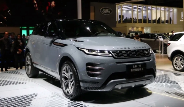 路虎極光2022款報(bào)價(jià)及圖片外觀 目前2022的車輛沒(méi)有上市（2021款在售）