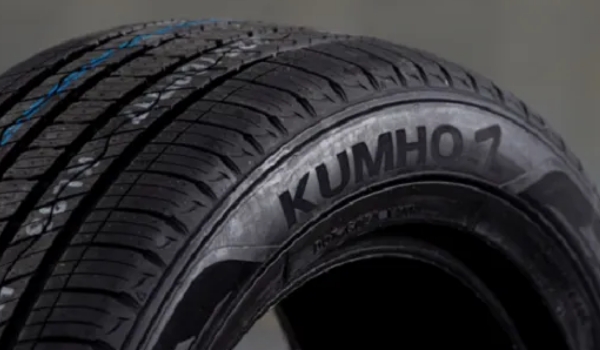 錦湖輪胎質量怎么樣，產(chǎn)品質量有很高的保障（雨天也能保持良好輪胎性能）