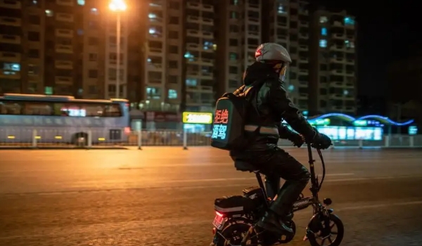 代駕需要什么條件，具有駕駛證且駕齡5年以上