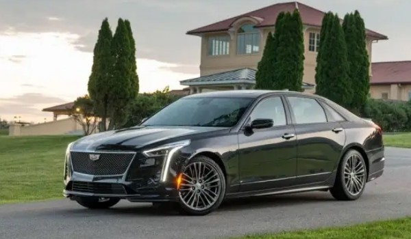 凱迪拉克ct6分期月供多少 分期首付8萬(wàn)(36期月供6264元)