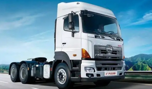 a2駕駛證能開什么車，屬于增駕車型（可以開牽引車）