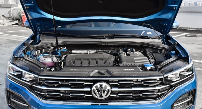 探岳330豪華智聯(lián)版落地價(jià)，綜合油耗6.8L/100km你值得擁有