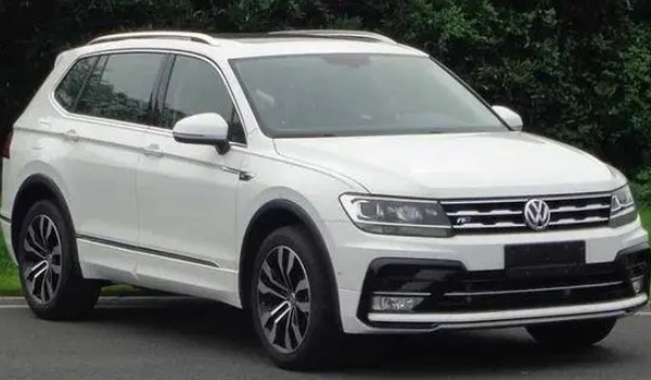 途觀l和探岳哪個(gè)好 途觀l車身長達(dá)4.7米(探岳配置功能豐富)