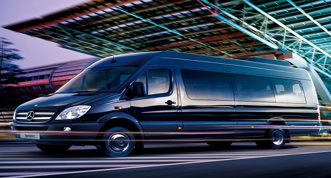 奔馳商務(wù)車有哪幾款，奔馳MPV是家族中最豪華的一個(gè)系列