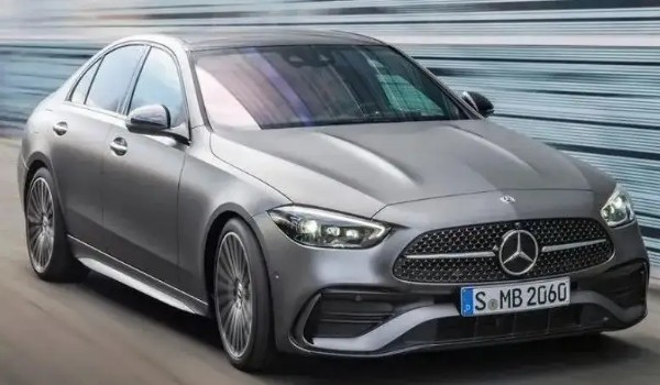 奔馳c200價(jià)格及圖片 奔馳c200售價(jià)32萬一輛(二手16萬)