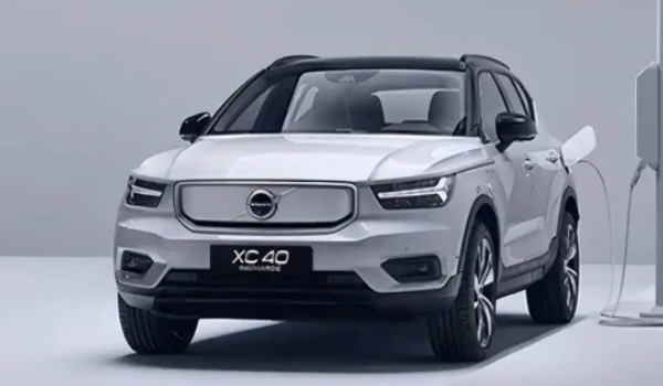 沃爾沃XC40值得買嗎 很值得購(gòu)買的車輛（安全性好 動(dòng)力強(qiáng)）