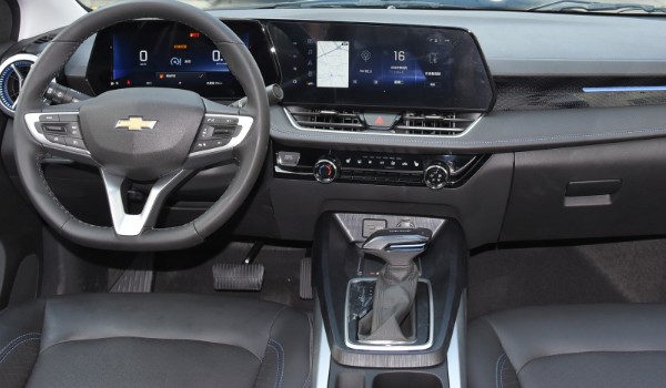 雪佛蘭科魯澤參數(shù) 搭載1.5L和1.3T發(fā)動機(jī)(車身長達(dá)4.6米)