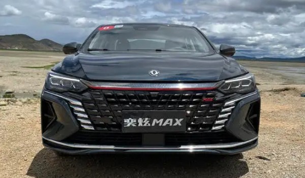 風神奕炫max油耗高嗎 百公里油耗實測7.8L(一公里消耗7毛錢)