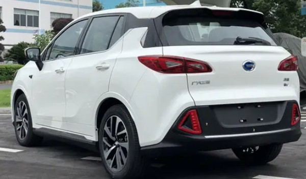 傳祺新能源有哪些什么價(jià)格，三款新能源車型(祺智ev售價(jià)12萬(wàn))