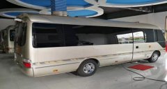 豐田考斯特10座商務(wù)車(chē)價(jià)格，需求不同價(jià)格也不同可量身定制