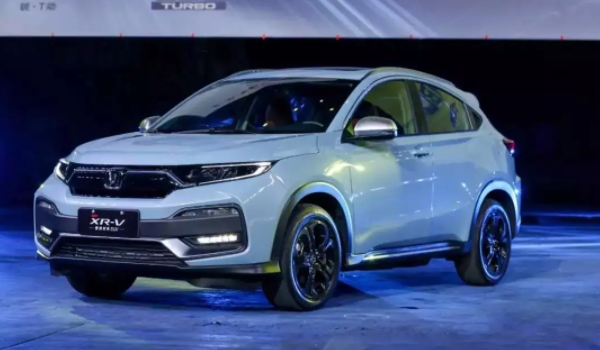 本田xrv內(nèi)飾改裝效果圖 內(nèi)飾簡(jiǎn)約大方（功能區(qū)域分割明顯）