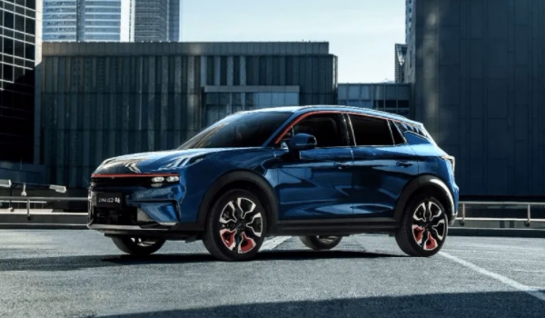 領克06參數(shù)配置詳解 車輛配置非常豐富（性價比很高）