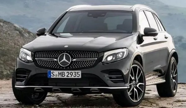 奔馳glc260最新價(jià)格2022款 奔馳glc260售價(jià)40萬(wàn)(落地45萬(wàn))