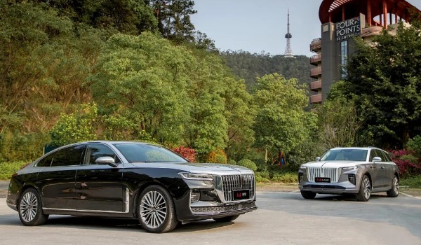 紅旗h9分期首付月供多少錢 分期首付9萬(wàn)(36期月供6475元)