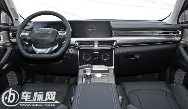 星途攬?jiān)路制诙嗌馘X(qián)一個(gè)月 分期一個(gè)月3656元(首付52470元)