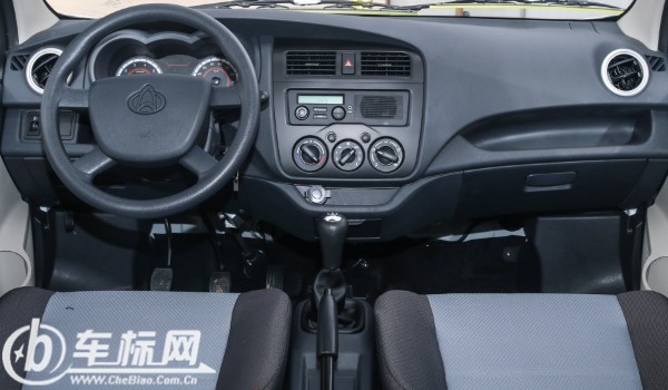 長安之星5五座報(bào)價(jià)及圖片內(nèi)飾 2022款五座僅售3萬(落地4萬)