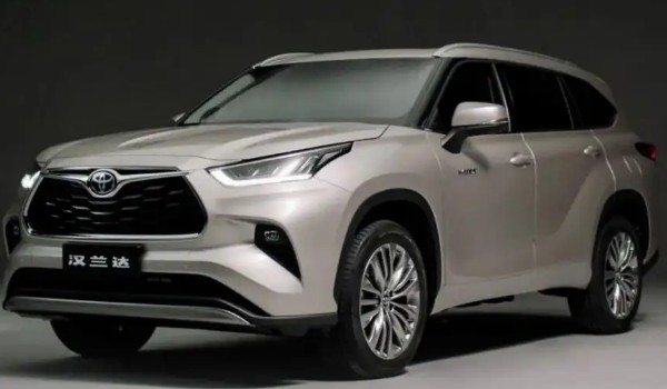 豐田漢蘭達(dá)二手車報(bào)價(jià)及圖片 二手漢蘭達(dá)售價(jià)10萬(wàn)(表顯里程9.21萬(wàn)公里)