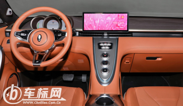 歐拉閃電貓2022款落地價(jià) 2022款落地19萬(wàn)(新車(chē)售價(jià)18萬(wàn)元)