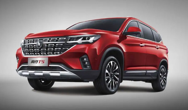 東風(fēng)風(fēng)行t5報(bào)價(jià)及圖片 2022款風(fēng)行t5售價(jià)6萬(wàn)(落地價(jià)7萬(wàn))