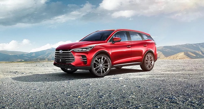 比亞迪唐新能源汽車價(jià)格及圖片，續(xù)航730km不用擔(dān)心長(zhǎng)途駕駛