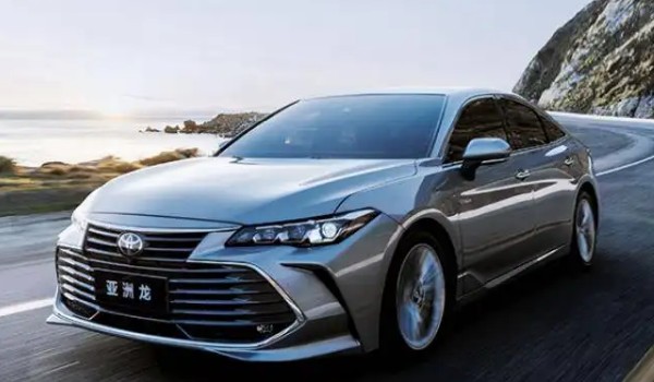 豐田亞洲龍值不值得購(gòu)買(mǎi) 車(chē)身接近5米(百公里油耗8L)