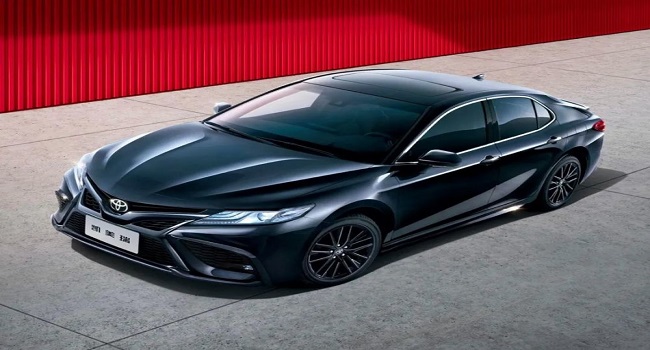 凱美瑞2022新款報價，售價17.98-26.98萬元新款車型開回家