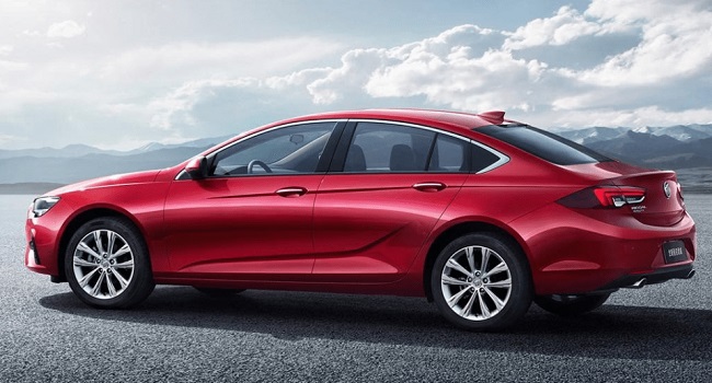 別克君威多少錢(qián)能落地，指導(dǎo)售價(jià)為19.68萬(wàn)～24.98萬(wàn)