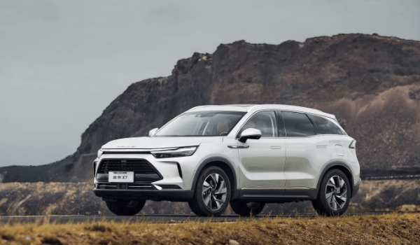 北京x7最新口碑 性?xún)r(jià)比很高的一款車(chē)輛（使用購(gòu)買(mǎi)效果好）