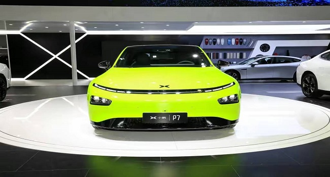 小鵬電動汽車2022款最新款價格，指導(dǎo)價23.99萬元新車開回家