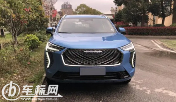 哈弗初戀2021款1.5t自動(dòng)大一版多少錢 2021款1.5t版售價(jià)8萬(wàn)