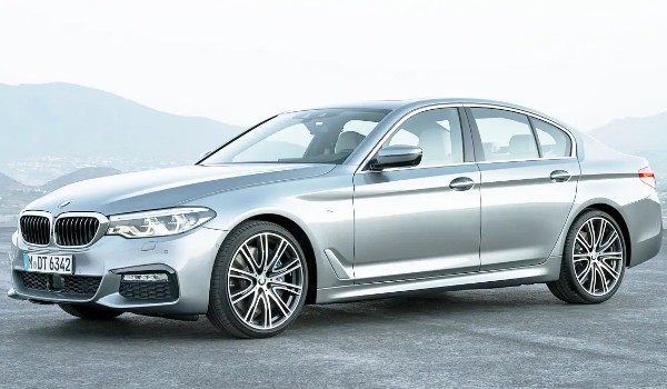 寶馬5系報(bào)價(jià)2022款價(jià)格及圖片 2022款5系售價(jià)40萬(wàn)(落地價(jià)45萬(wàn))