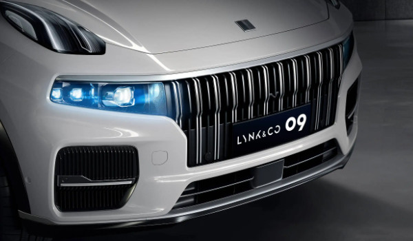 領(lǐng)克09和沃爾沃xc60怎么選 領(lǐng)克09車身長達(dá)5米(頂配僅售32萬)