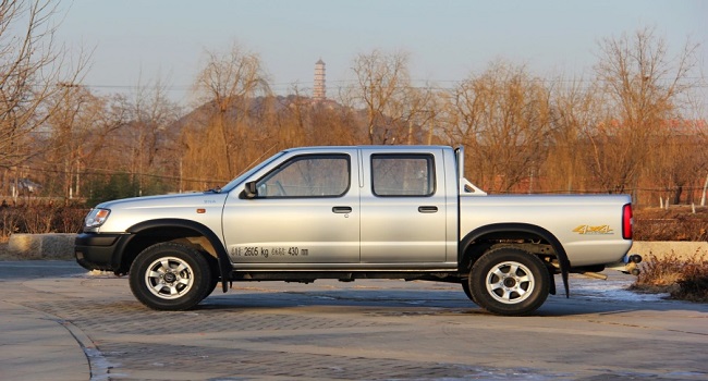 東風(fēng)銳騏皮卡怎么樣，銳騏7擁有搬家的能力實(shí)用性很強(qiáng)