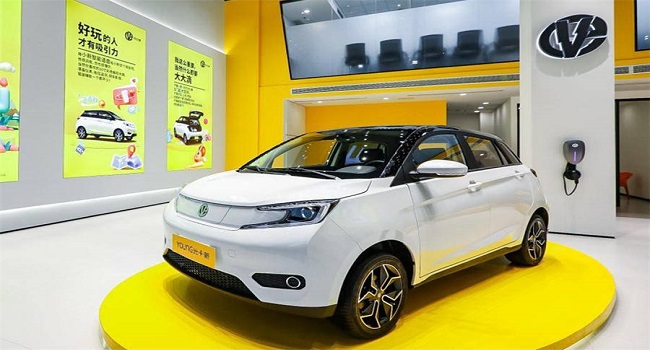 電動(dòng)屋young光小新能不能買，城市代步好幫手