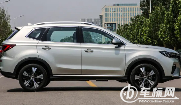 榮威rx5二手車多少錢 二手榮威rx5售價(jià)5萬(表顯里程2.26萬公里)