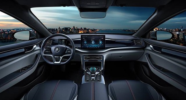 比亞迪秦plus dmi混動(dòng)價(jià)格，指導(dǎo)價(jià)14.58萬(wàn)節(jié)能又舒適