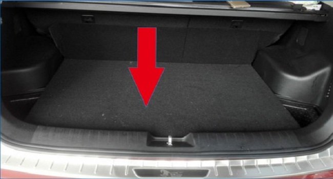 寶駿730尾門(mén)鎖故障，不同情況不同的解決方法