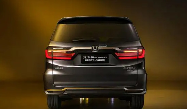 艾力紳油耗實際多少 百公里油耗實測6.6L(油耗一公里5毛錢)