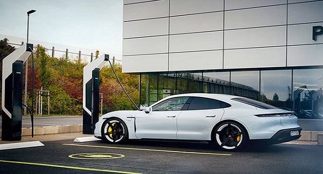 保時捷有新能源車嗎，保時捷新能源電動跑車Taycan受到了高度關(guān)注