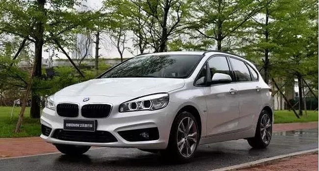 寶馬218i旅行車二手車價(jià)格，22.79萬元淘到二手豪車
