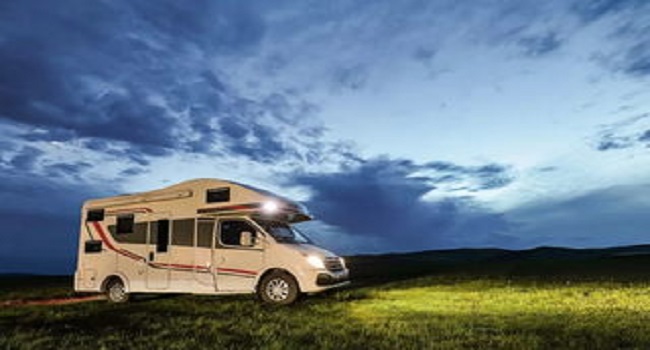 房車價(jià)格10萬一20萬，有了房車旅游不是夢