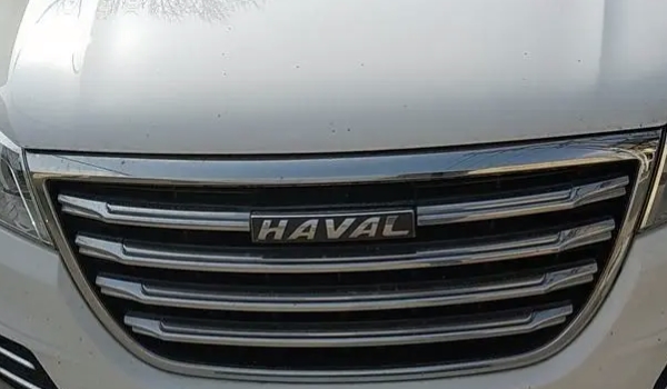 哈弗h6紅標藍標哪個好 質(zhì)量上是完全相同的（只是配置有所不同）