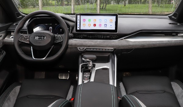 吉利星瑞多少錢一輛 2023款星瑞售價(jià)11萬(落地價(jià)12萬)