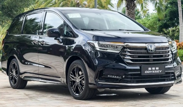 本田奧德賽混動(dòng)價(jià)格與圖片 2022款?yuàn)W德賽混動(dòng)售價(jià)22萬(wàn)(落地25萬(wàn))