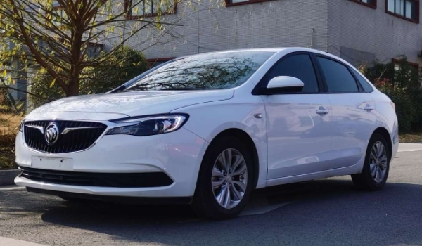 別克英朗電瓶多少錢一個(gè) 別克英朗電瓶售價(jià)800-2000元之間